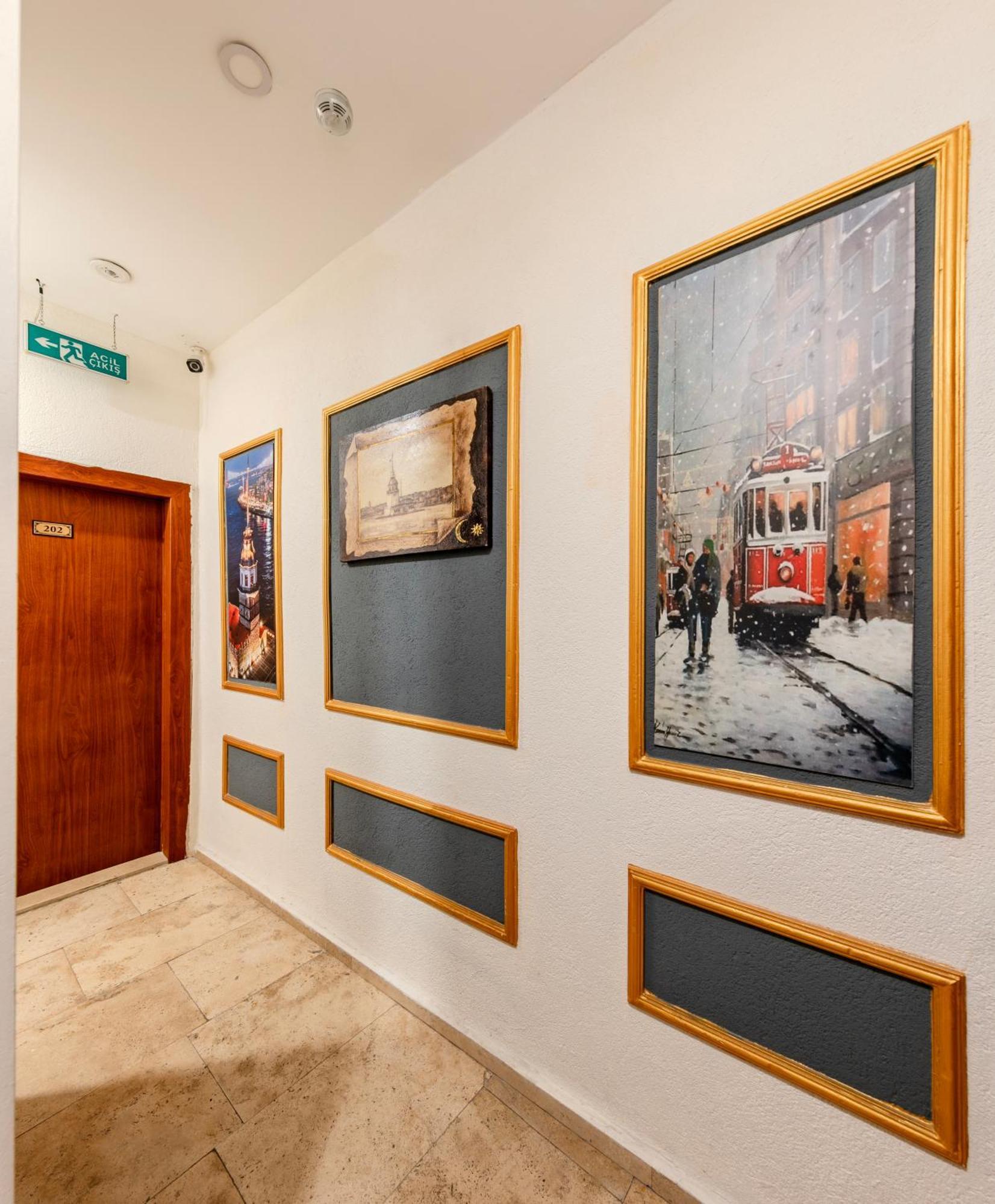 La Pazza Suites Istanbul Exteriör bild